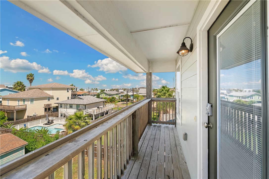 330 W Avenue A Port Aransas TX 78373
