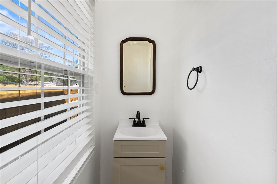 3110 Topeka Street Corpus Christi TX 78404