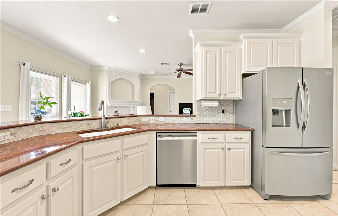 6226 Angelique Court Corpus Christi TX 78415
