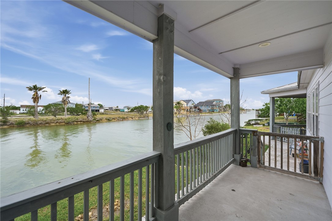 112 Ball Street Rockport TX 78382
