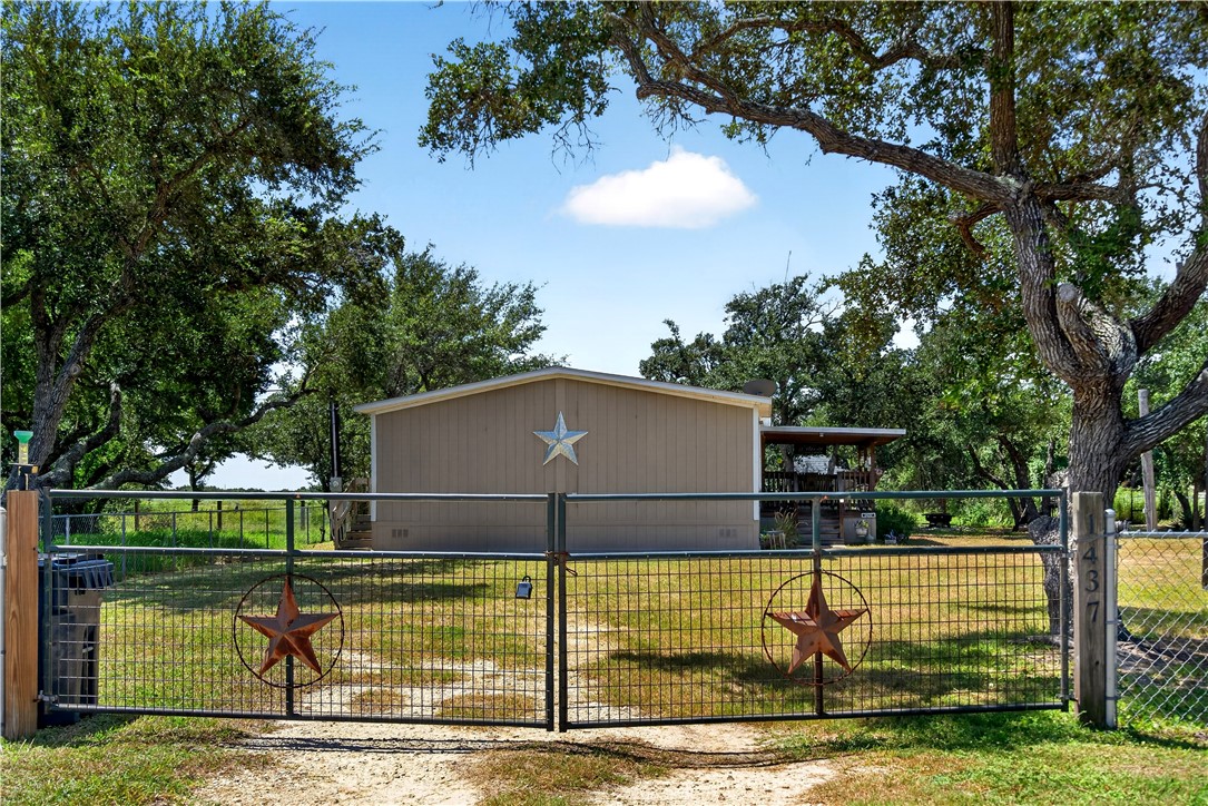 1437 Mallard Drive Rockport TX 78382