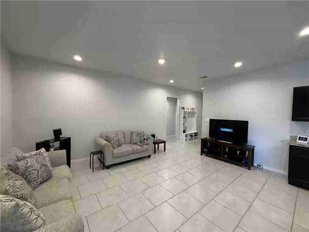 2305 Tranquil Corpus Christi TX 78418