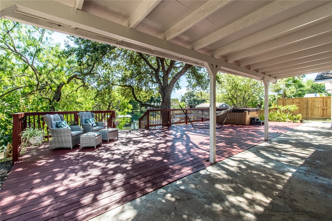 3201 Azores Drive Corpus Christi TX 78418