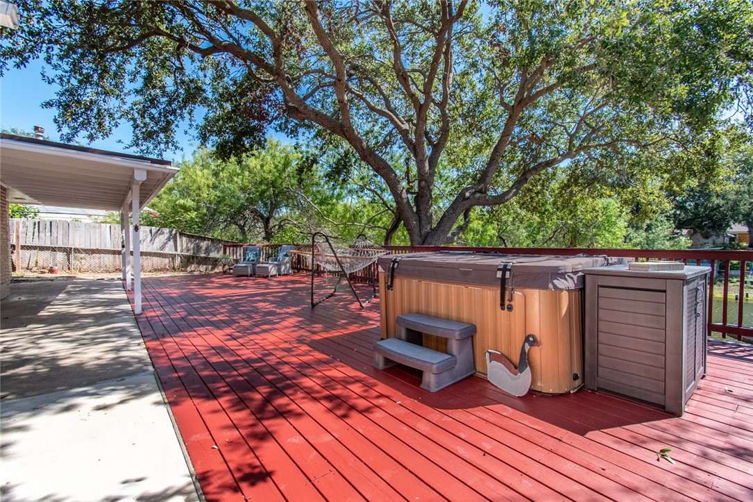 3201 Azores Drive Corpus Christi TX 78418