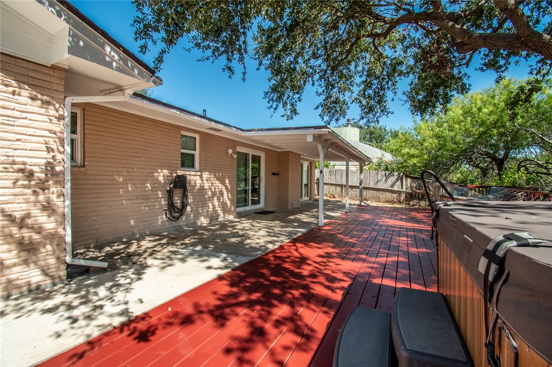 3201 Azores Drive Corpus Christi TX 78418