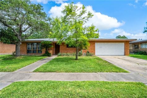 445 Poenisch Corpus Christi TX 78412