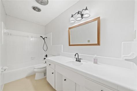 445 Poenisch Corpus Christi TX 78412