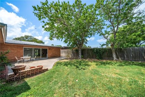 445 Poenisch Corpus Christi TX 78412