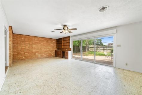 445 Poenisch Corpus Christi TX 78412
