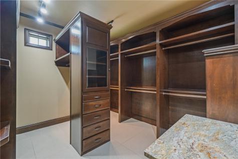 5498 Lonesome Dove Robstown TX 78380