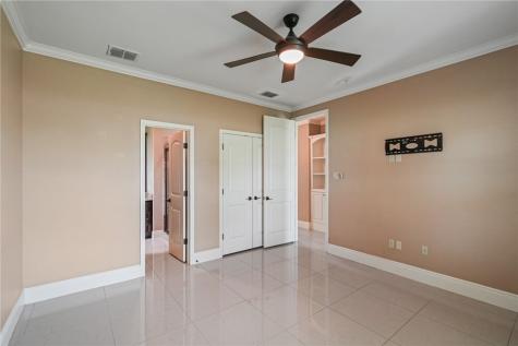 5498 Lonesome Dove Robstown TX 78380