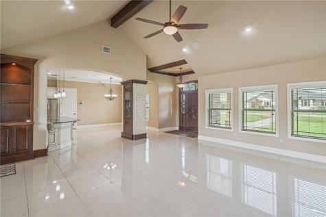 5498 Lonesome Dove Robstown TX 78380