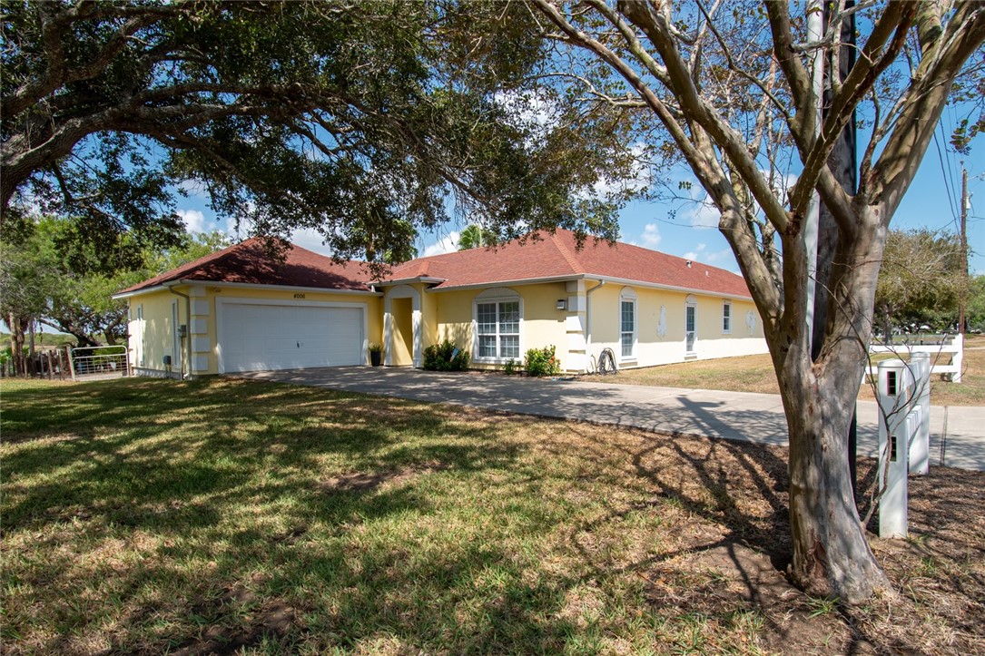 4006 Berlet Lane Corpus Christi TX 78418