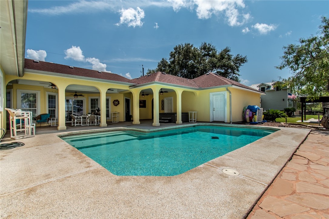 4006 Berlet Lane Corpus Christi TX 78418