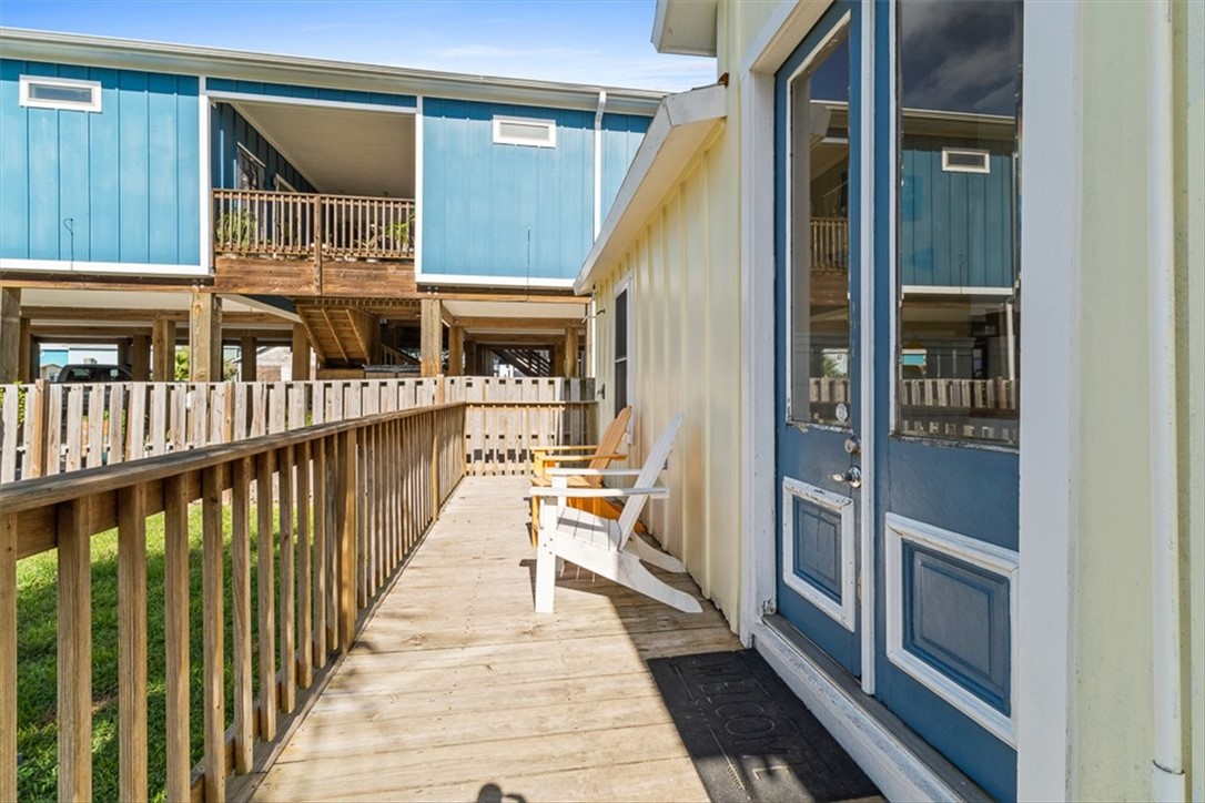 201 E Oaks Avenue Port Aransas TX 78373