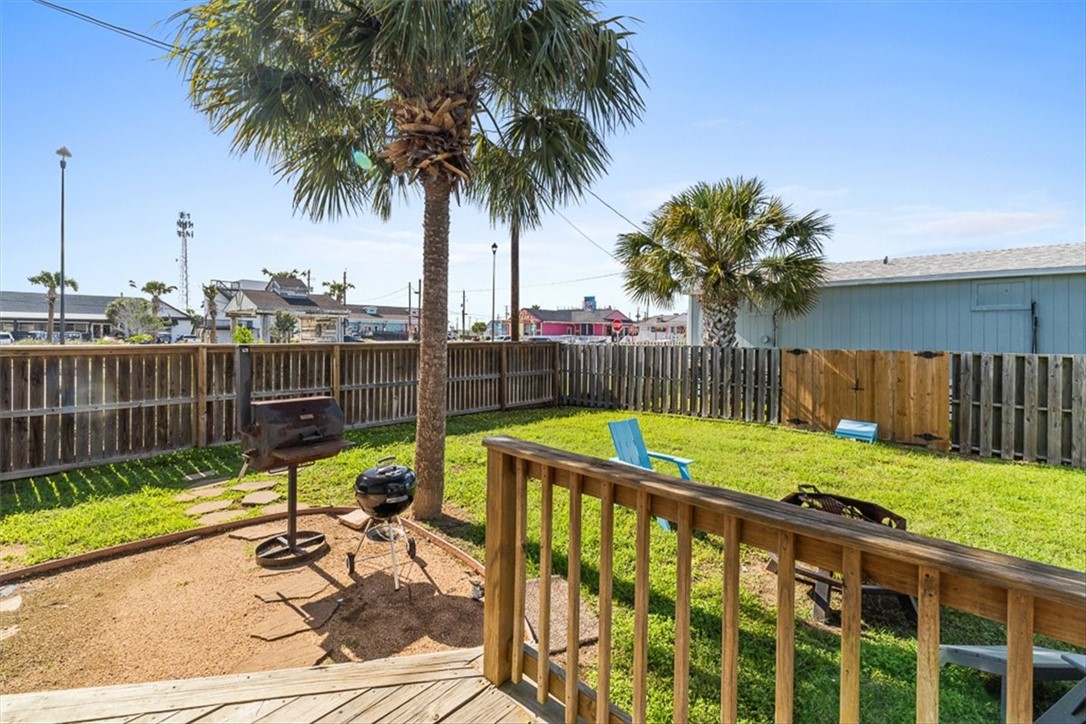 201 E Oaks Avenue Port Aransas TX 78373
