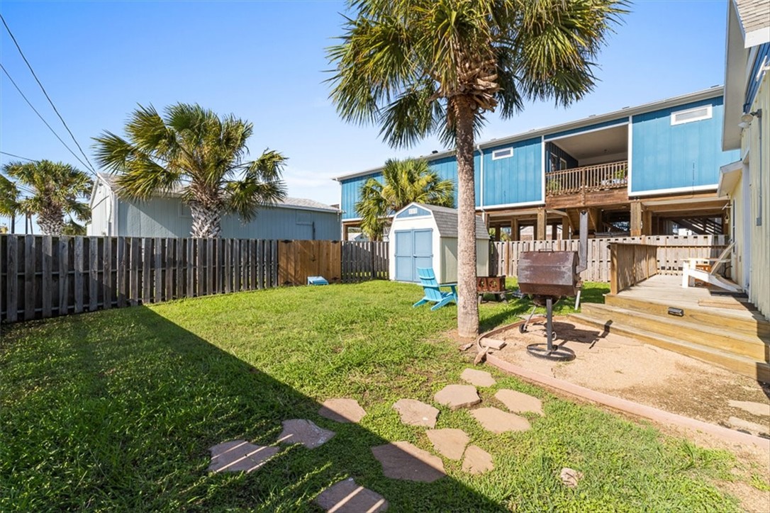 201 E Oaks Avenue Port Aransas TX 78373