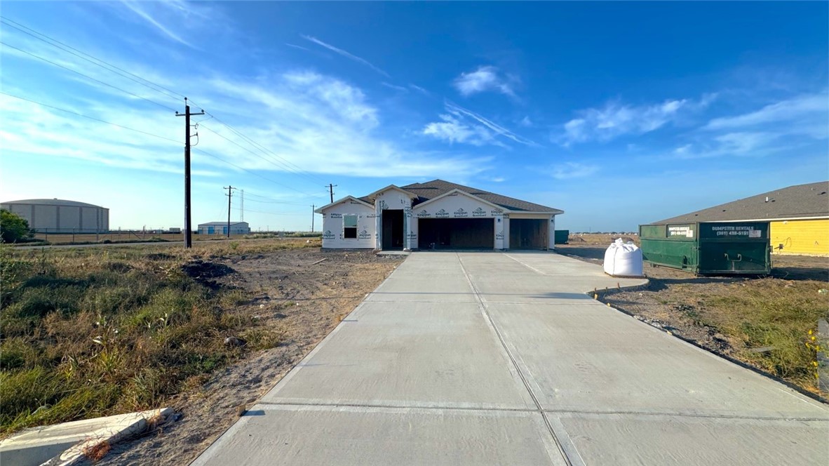 802 Fisher's Island Circle Corpus Christi TX 78415