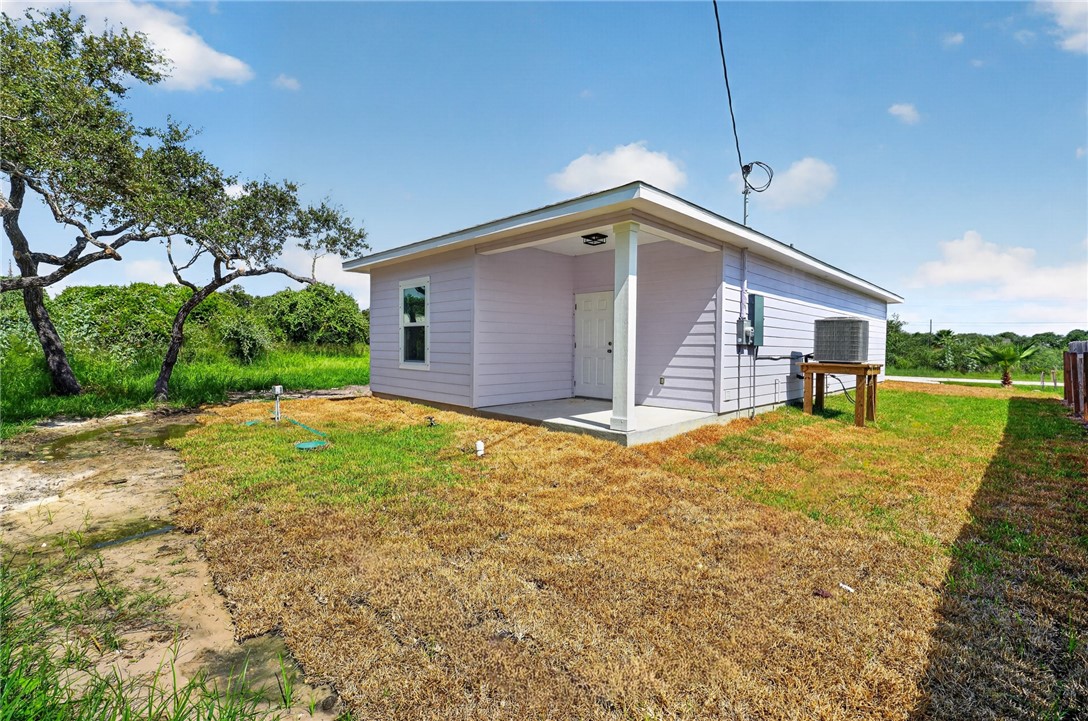 246 Post Oak Rockport TX 78382