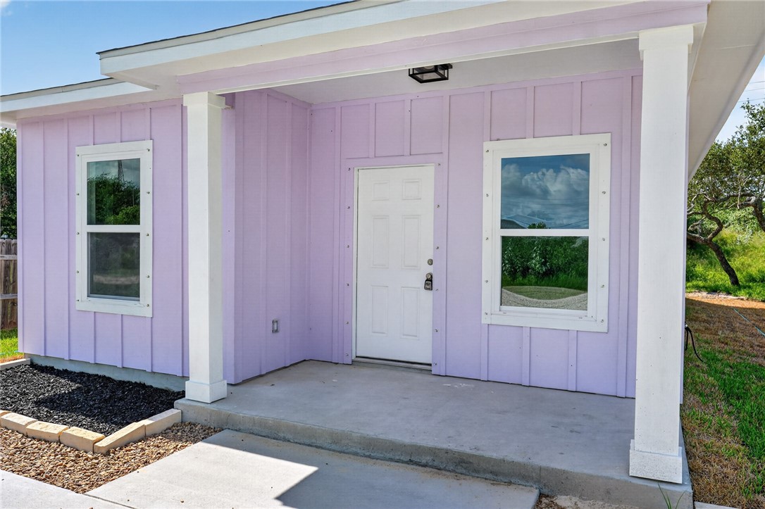 246 Post Oak Rockport TX 78382