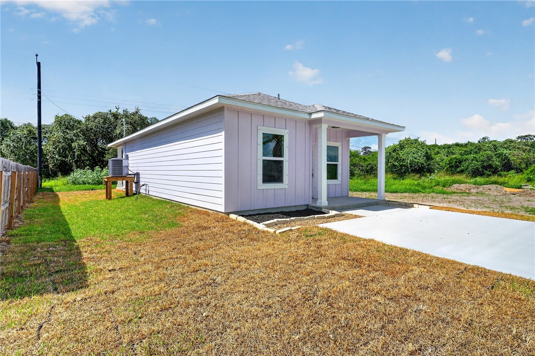 246 Post Oak Rockport TX 78382