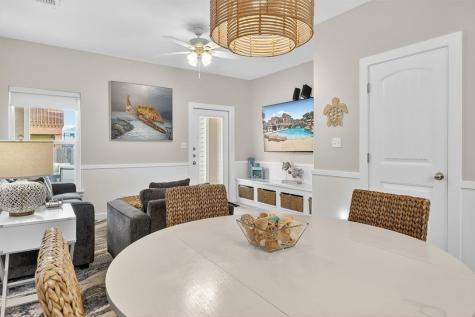 1813 S 11th Street 102 Port Aransas TX 78373