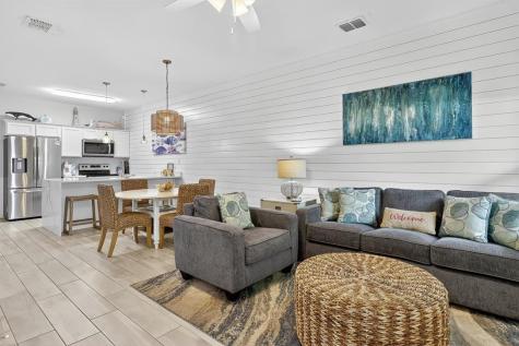 1813 S 11th Street 102 Port Aransas TX 78373
