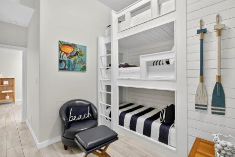 1813 S 11th Street 102 Port Aransas TX 78373
