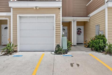 1813 S 11th Street 102 Port Aransas TX 78373