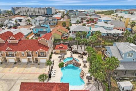1813 S 11th Street 102 Port Aransas TX 78373