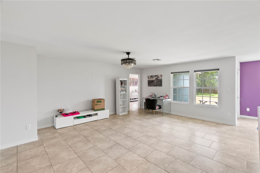 521 Military Drive Corpus Christi TX 78418