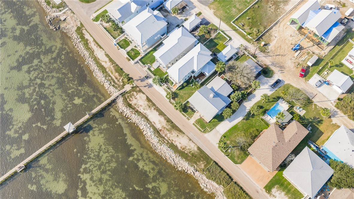 1417 S Water Street Rockport TX 78382