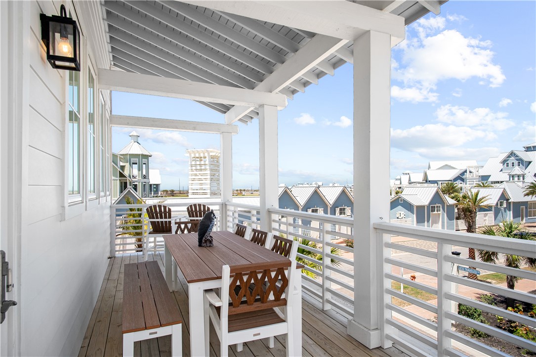204 Coastline Drive Port Aransas TX 78373