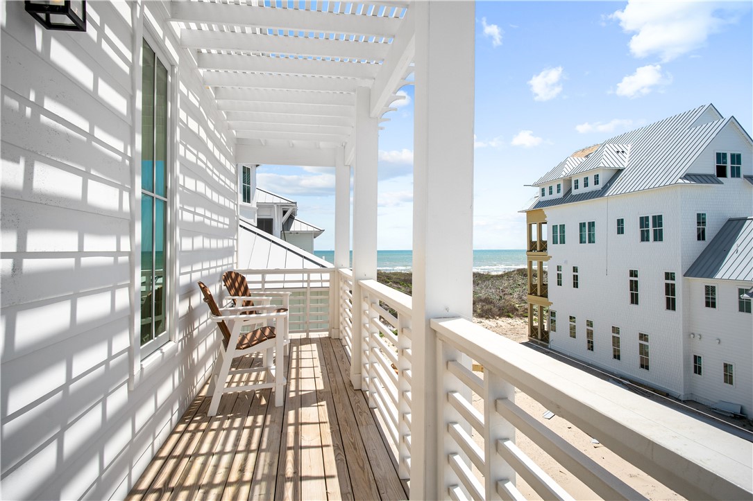 204 Coastline Drive Port Aransas TX 78373