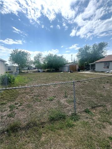 135 Allende Street Taft TX 78390