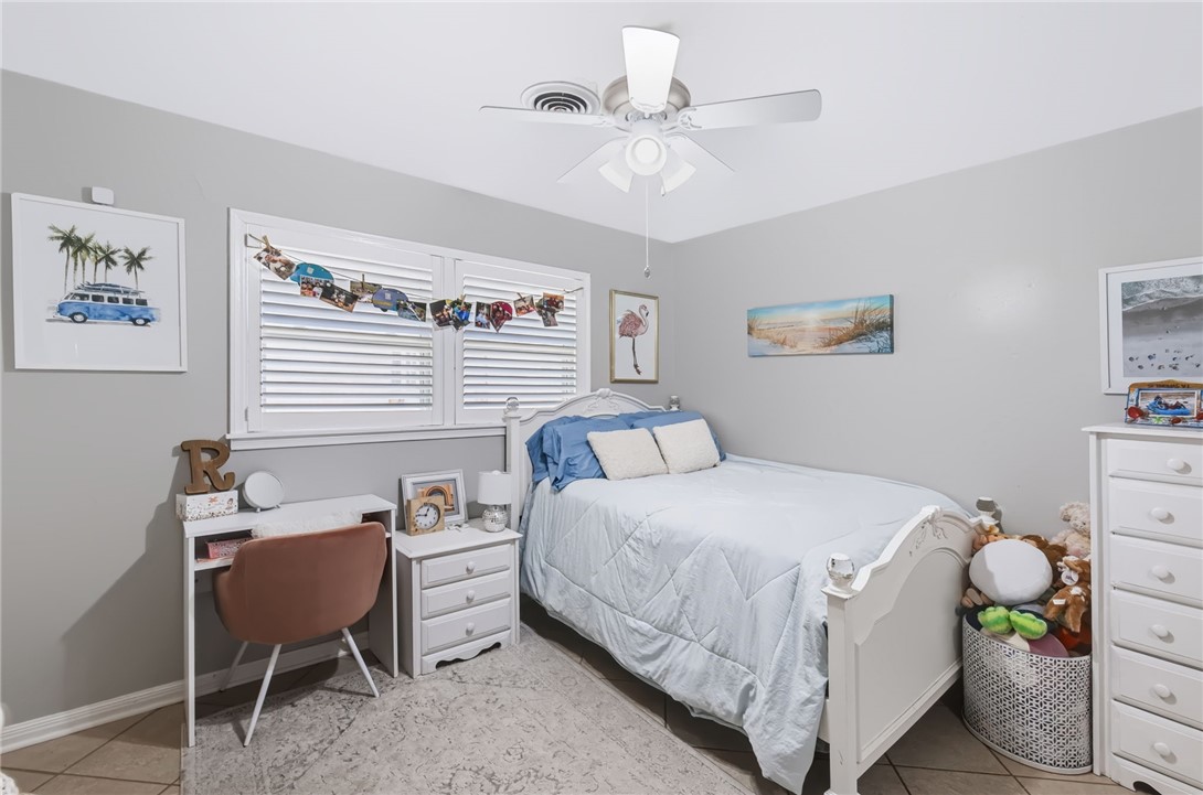 633 Moray Place Corpus Christi TX 78411