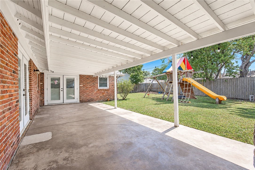 633 Moray Place Corpus Christi TX 78411