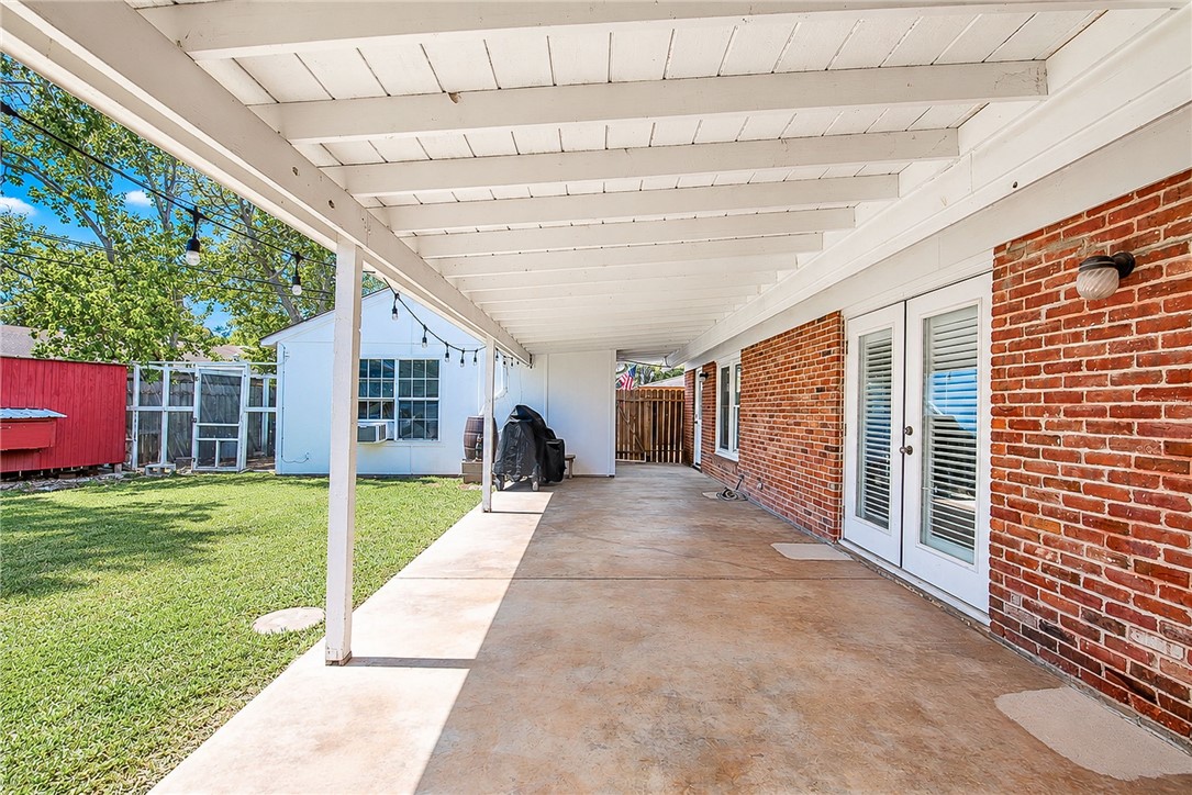 633 Moray Place Corpus Christi TX 78411