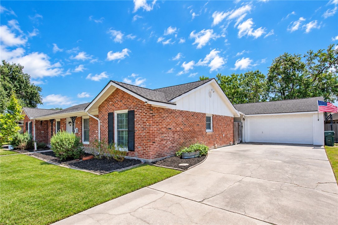 633 Moray Place Corpus Christi TX 78411