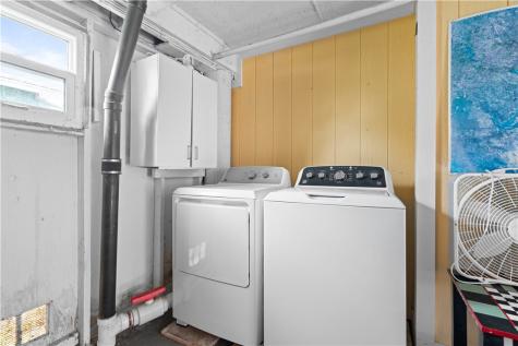 1419 S Magnolia Rockport TX 78382