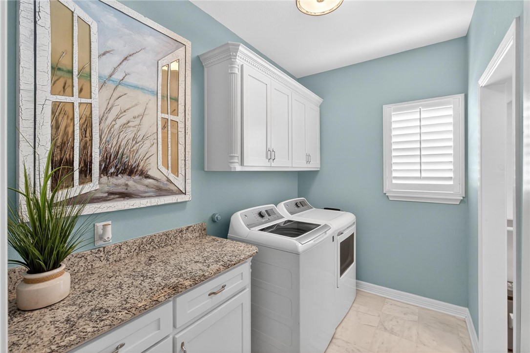 330 Paradise Pointe Drive Port Aransas TX 78373