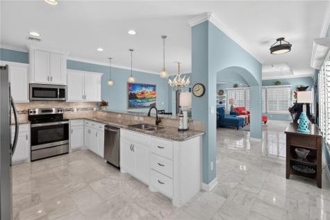 330 Paradise Pointe Drive Port Aransas TX 78373