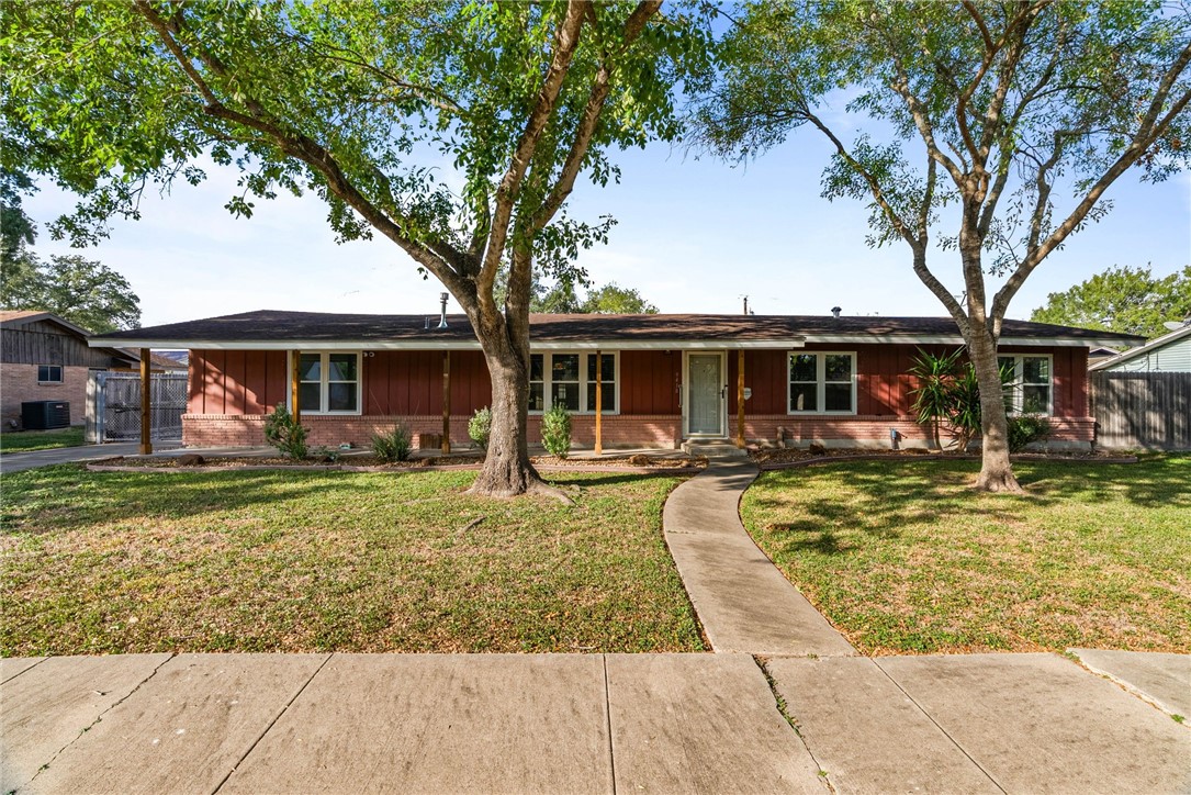 9418 Huntington Drive Corpus Christi TX 78410