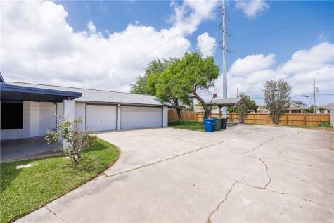 5014 Bromley Drive Corpus Christi TX 78413
