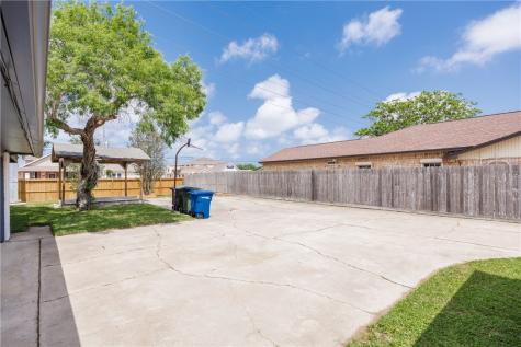5014 Bromley Drive Corpus Christi TX 78413