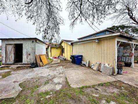 1213 Main Drive Corpus Christi TX 78409
