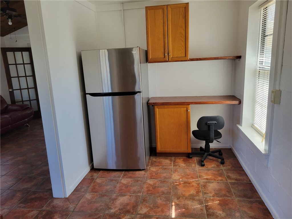 415 8th Bandera TX 78003