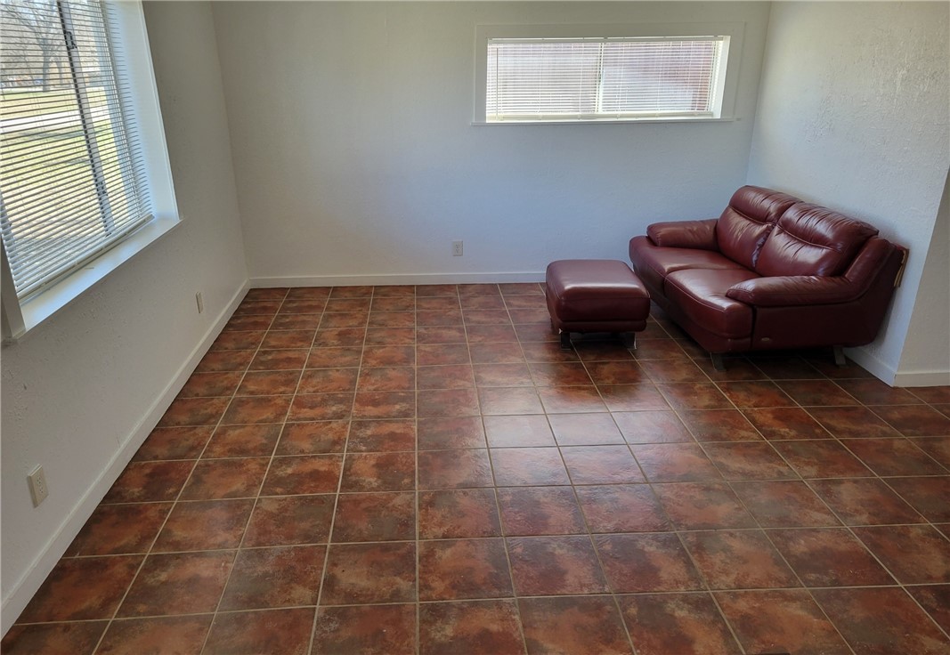 415 8th Bandera TX 78003
