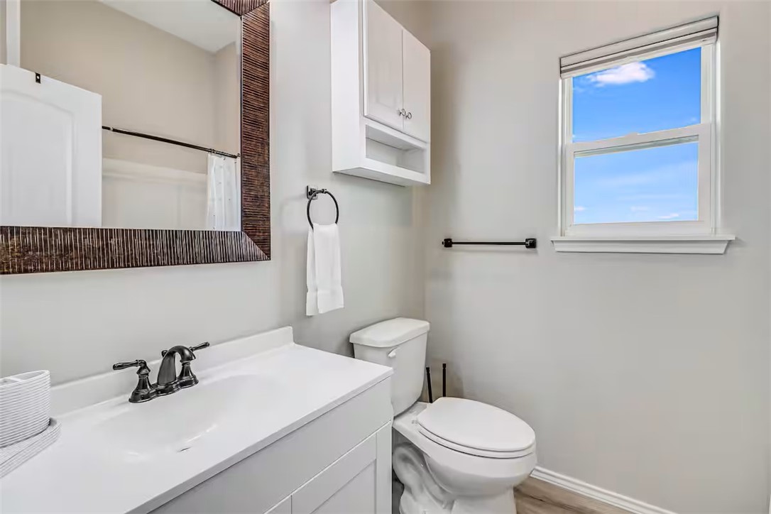 199 Paradise Drive Rockport TX 78382