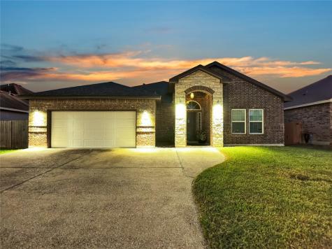 6725 Empire State Drive Corpus Christi TX 78414